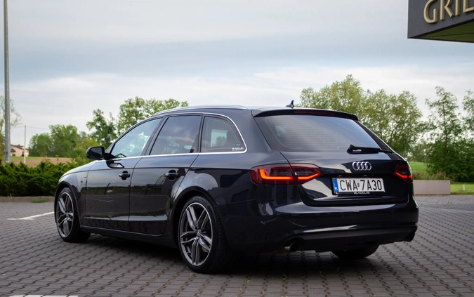 Audi A4 cena 49800 przebieg: 289000, rok produkcji 2012 z Wąbrzeźno małe 379